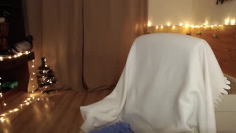 Snapshot of exponentex5 chatting on December 2024 08:39:01 PM Crystal online show from December 2024 08:39:01 PM