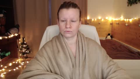 Snapshot of exponentex5 chatting on January 2025 06:44:02 AM Crystal online show from January 2025 06:44:02 AM