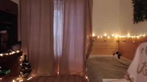 Snapshot of exponentex5 chatting on January 2025 09:23:02 AM Crystal online show from January 2025 09:23:02 AM