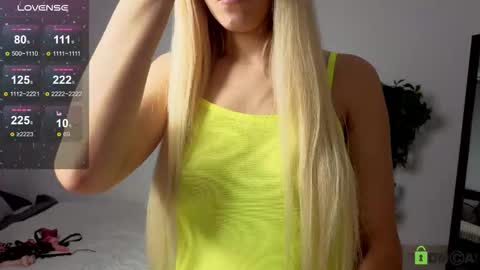 Snapshot of extra_natural chatting on October 2025 11:45:02 AM M4ry online show from October 2025 11:45:02 AM