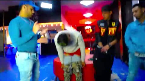 Snapshot of extrangers chatting on September 2025 11:46:02 AM extrangers online show from September 2025 11:46:02 AM