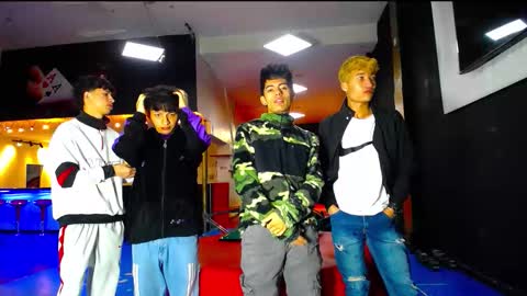 Snapshot of extrangers chatting on October 2025 12:13:02 PM extrangers online show from October 2025 12:13:02 PM