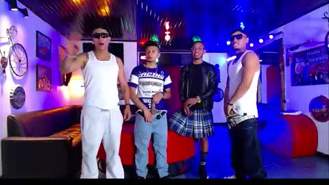 extrangers online show from January 2026 01:15:01 PM