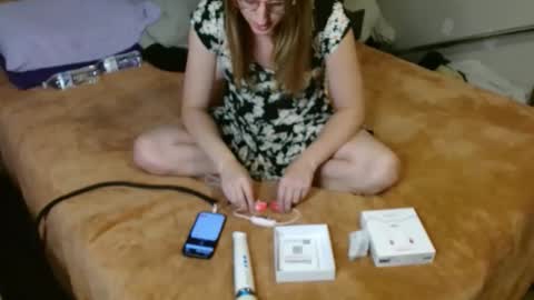 exyevatell online show from May 2026 03:56:01 AM