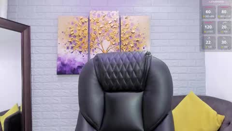 Snapshot of eyes_duque chatting on November 2025 01:44:01 PM online show from November 2025 01:44:01 PM