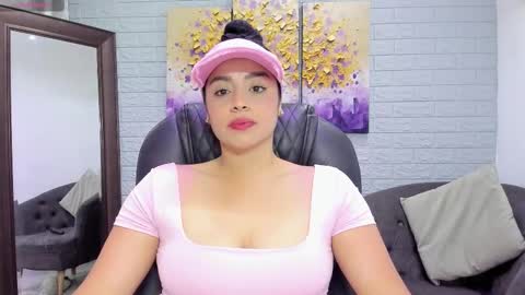      online show from December 2025 07:33:02 PM