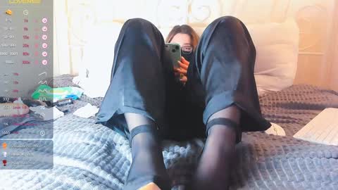 Snapshot of eyescomet chatting on December 2024 01:21:01 PM Im sensual so I act on the situation online show from December 2024 01:21:01 PM