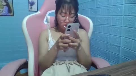 Snapshot of eyewet chatting on May 2026 03:01:01 AM Eye online show from May 2026 03:01:01 AM
