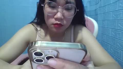 Snapshot of eyewet chatting on May 2026 12:35:02 PM Eye online show from May 2026 12:35:02 PM