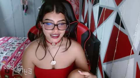 Snapshot of eyfy_bbs chatting on January 2025 09:09:02 PM Nadia online show from January 2025 09:09:02 PM