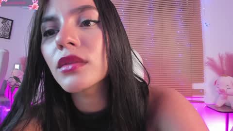 Eyleen online show from January 2025 09:20:02 PM