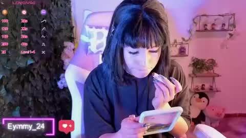eymmy_24 online show from June 2026 01:41:01 AM