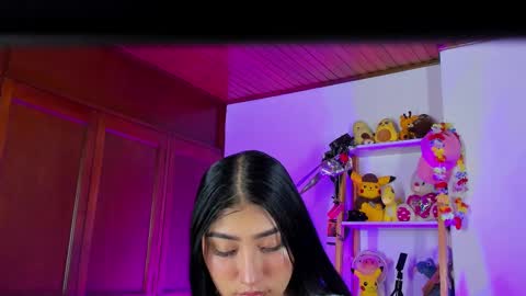 Emily online show from November 2025 08:54:01 PM