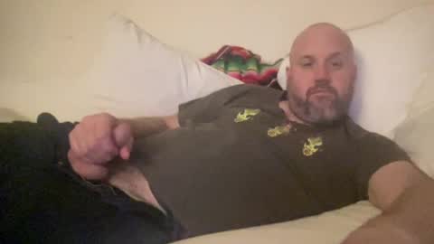 Snapshot of ezrandomguy chatting on June 2026 08:38:02 AM ezrandomguy online show from June 2026 08:38:02 AM