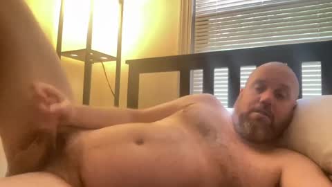 Snapshot of ezrandomguy chatting on June 2026 01:26:02 PM ezrandomguy online show from June 2026 01:26:02 PM