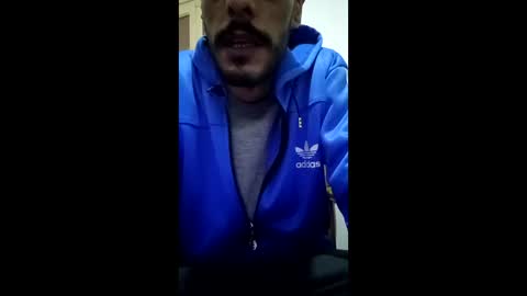 Snapshot of ezz_3zoo1 chatting on March 2026 01:31:02 AM weza online show from March 2026 01:31:02 AM