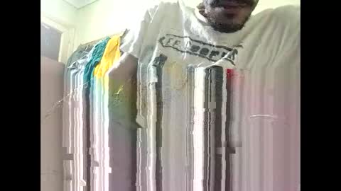 Snapshot of ezz_3zoo1 chatting on June 2026 02:03:01 AM weza online show from June 2026 02:03:01 AM