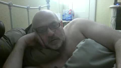 Snapshot of f1zzeek chatting on March 2026 01:21:02 AM f1zzeek online show from March 2026 01:21:02 AM