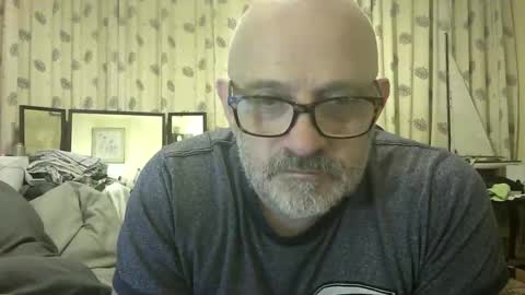 Snapshot of f1zzeek chatting on March 2026 11:41:01 PM f1zzeek online show from March 2026 11:41:01 PM