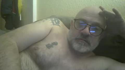 Snapshot of f1zzeek chatting on April 2026 09:39:01 PM f1zzeek online show from April 2026 09:39:01 PM