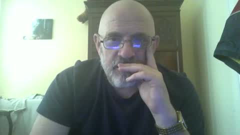 Snapshot of f1zzeek chatting on April 2026 04:48:01 PM f1zzeek online show from April 2026 04:48:01 PM