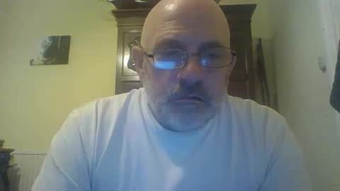 Snapshot of f1zzeek chatting on April 2026 06:36:02 PM f1zzeek online show from April 2026 06:36:02 PM