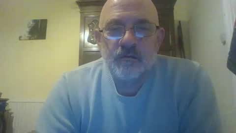 Snapshot of f1zzeek chatting on April 2026 10:47:02 PM f1zzeek online show from April 2026 10:47:02 PM
