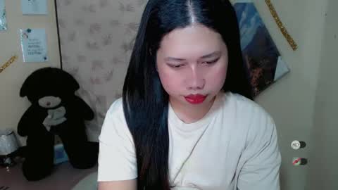 Snapshot of f3ckdollucy chatting on March 2025 07:41:01 AM yanna online show from March 2025 07:41:01 AM