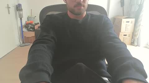 Snapshot of fabian_196 chatting on September 2025 11:03:01 AM Call me bitch online show from September 2025 11:03:01 AM