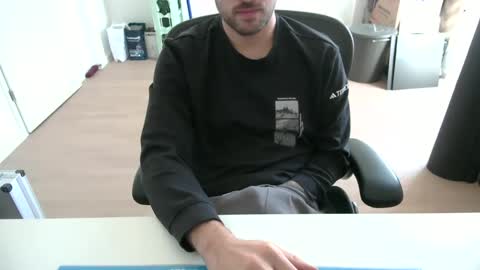 Snapshot of fabian_196 chatting on November 2025 11:09:02 AM Call me bitch online show from November 2025 11:09:02 AM