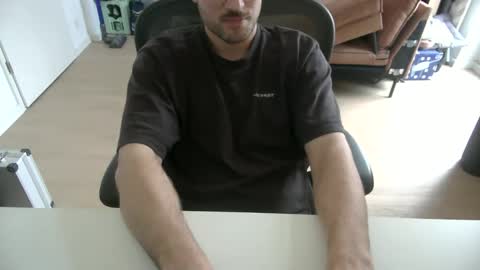 Snapshot of fabian_196 chatting on December 2025 12:02:02 PM Call me bitch online show from December 2025 12:02:02 PM