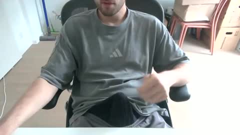 Call me bitch online show from May 2026 01:28:01 PM
