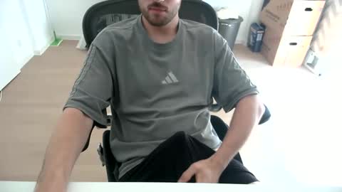 Call me bitch online show from May 2026 01:30:02 PM