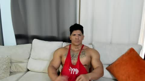 Snapshot of fabian_arango chatting on April 2026 12:12:01 PM Fabian arango online show from April 2026 12:12:01 PM