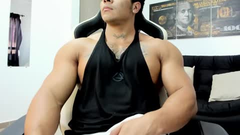 Snapshot of fabian_arango chatting on May 2026 03:06:01 PM Fabian arango online show from May 2026 03:06:01 PM