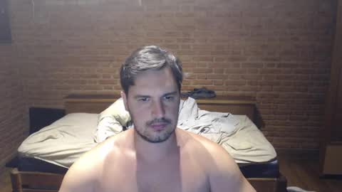 fabio_rodrigues online show from December 2024 01:23:01 AM