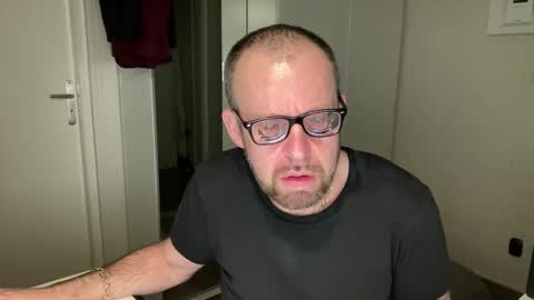 fabiothick online show from October 2025 11:50:01 PM