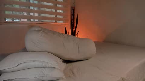 -  A N D E R online show from December 2024 07:49:02 PM