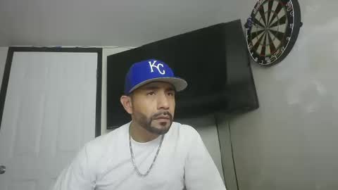 Snapshot of faded805 chatting on October 2025 08:15:02 AM Mark online show from October 2025 08:15:02 AM