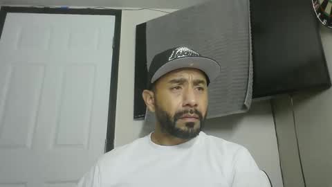 Snapshot of faded805 chatting on November 2025 09:10:01 AM Mark online show from November 2025 09:10:01 AM