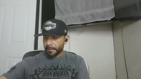 Snapshot of faded805 chatting on November 2025 09:52:02 AM Mark online show from November 2025 09:52:02 AM