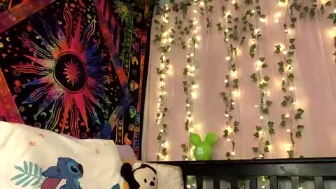 Faerie 3 online show from October 2025 11:39:02 PM