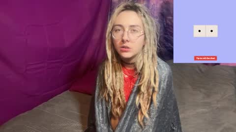 Snapshot of faexoxoxo chatting on December 2024 03:33:02 PM Fae online show from December 2024 03:33:02 PM