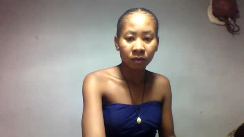 faiqua95 online show from April 2026 02:48:02 PM