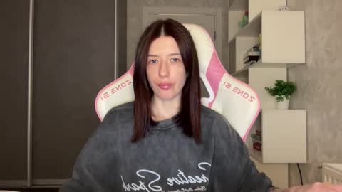 Bloom  online show from February 2026 02:18:01 PM