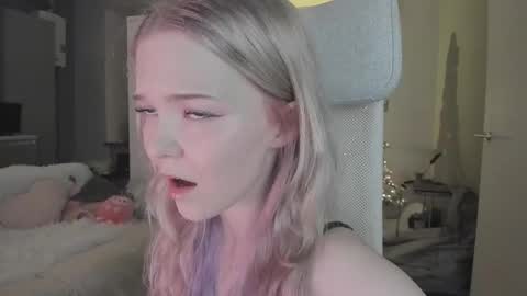 fairy_casey online show from February 2025 08:05:01 PM