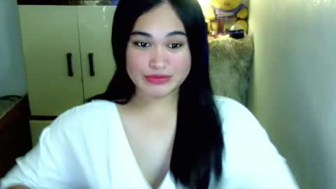 Snapshot of fairy_cuddle chatting on April 2026 05:19:02 PM call me shanaia online show from April 2026 05:19:02 PM