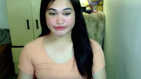 Snapshot of fairy_cuddle chatting on April 2026 12:37:01 PM call me shanaia online show from April 2026 12:37:01 PM