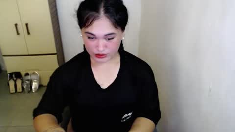 Snapshot of fairy_cuddle chatting on May 2026 05:02:02 AM call me shanaia online show from May 2026 05:02:02 AM