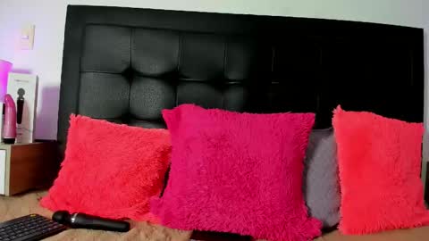 Snapshot of fairy_natalye chatting on March 2026 04:45:02 AM Natalye online show from March 2026 04:45:02 AM